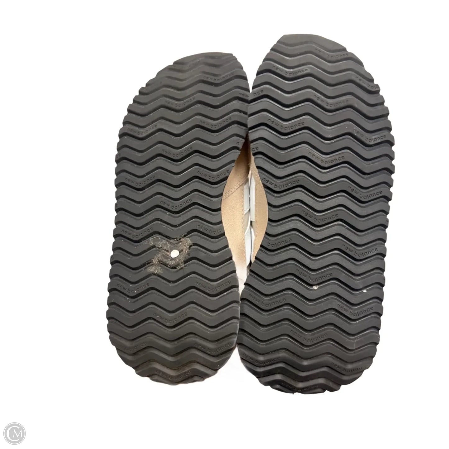 Shoes Sneakers By New Balance In Cream, Size: 7.5