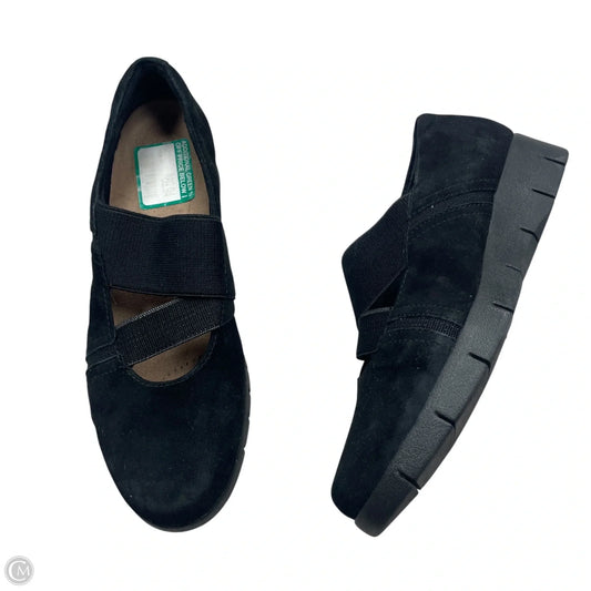 Shoes Sneakers By Clarks In Black, Size: 6