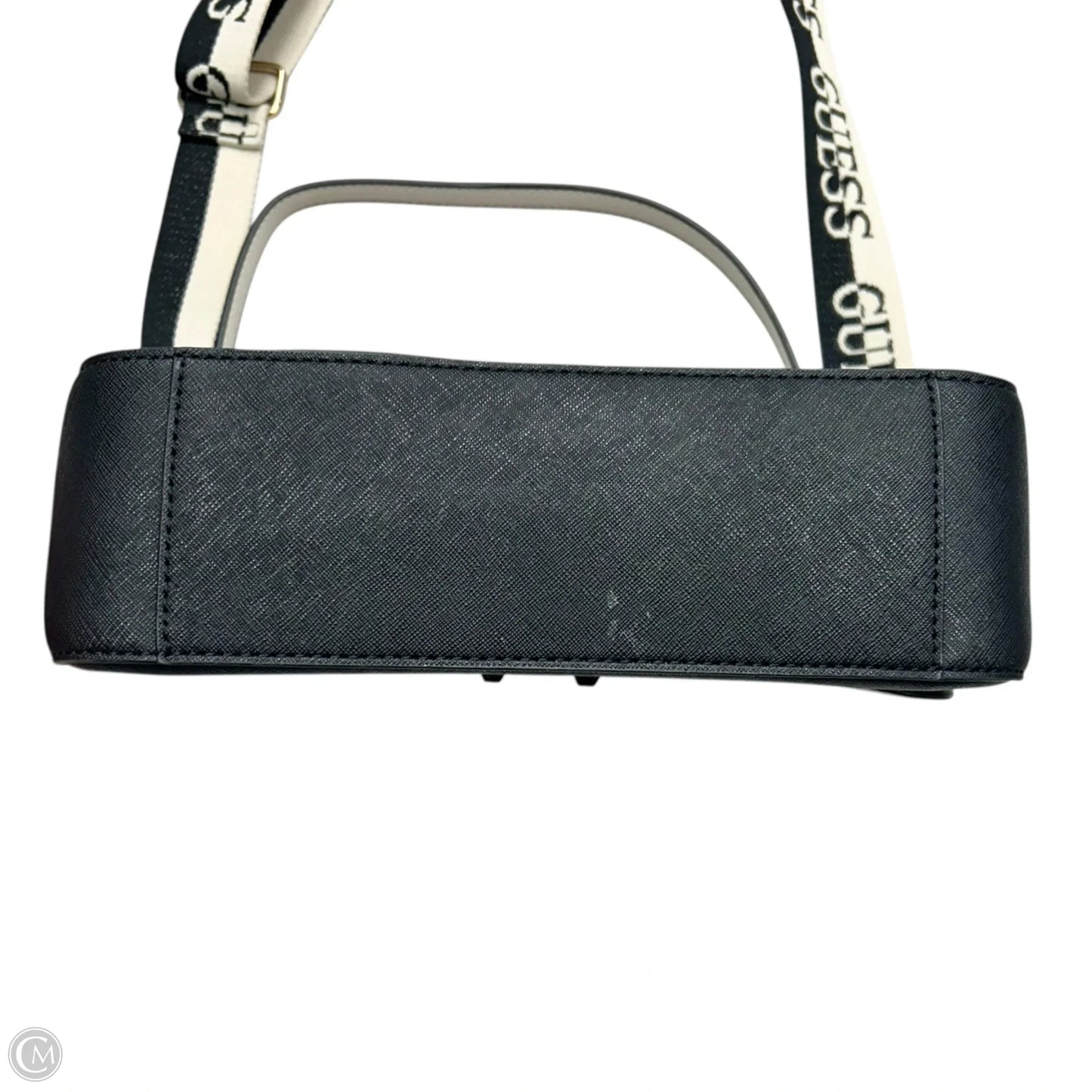 Crossbody By Guess, Size: Large