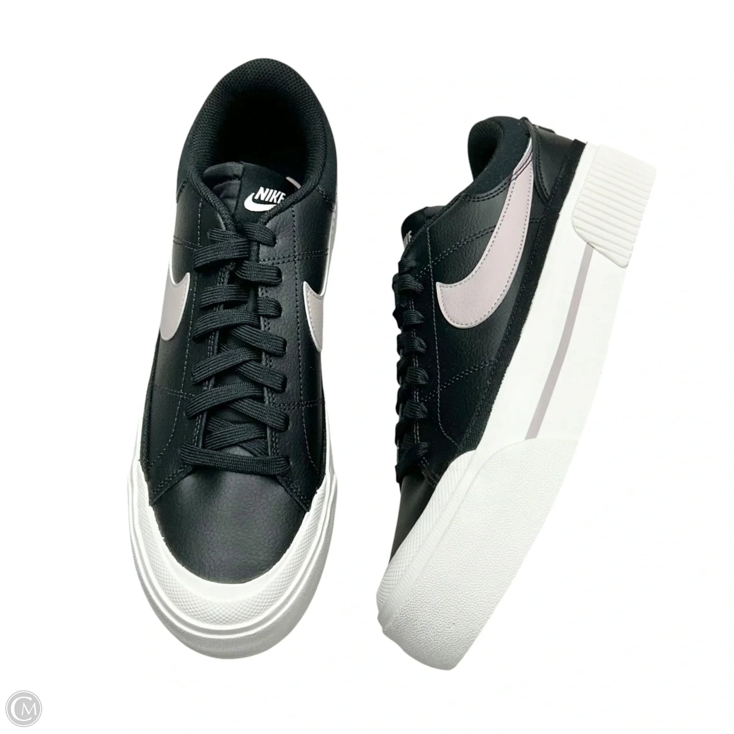 Shoes Sneakers By Nike In Black & White, Size: 11