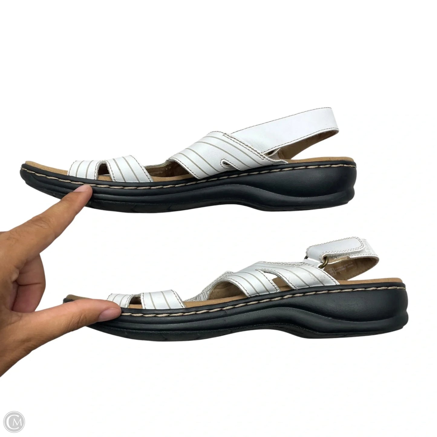 Sandals Flats By Clarks In White, Size: 9