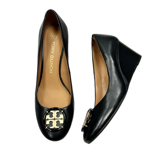 Shoes Designer By Tory Burch In Black & Gold, Size: 10.5