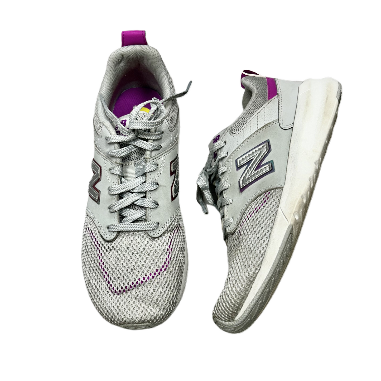 Shoes Athletic By New Balance In Grey & Purple, Size: 5.5