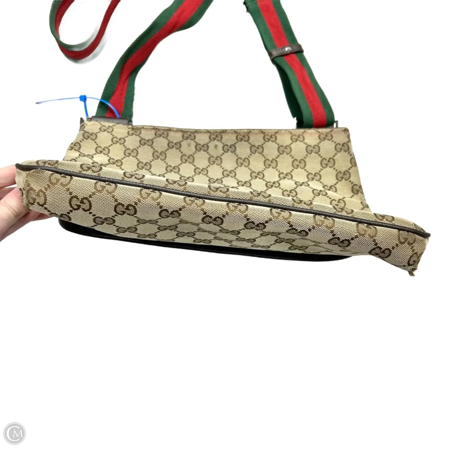 Crossbody Luxury Designer By Gucci, Size: Medium