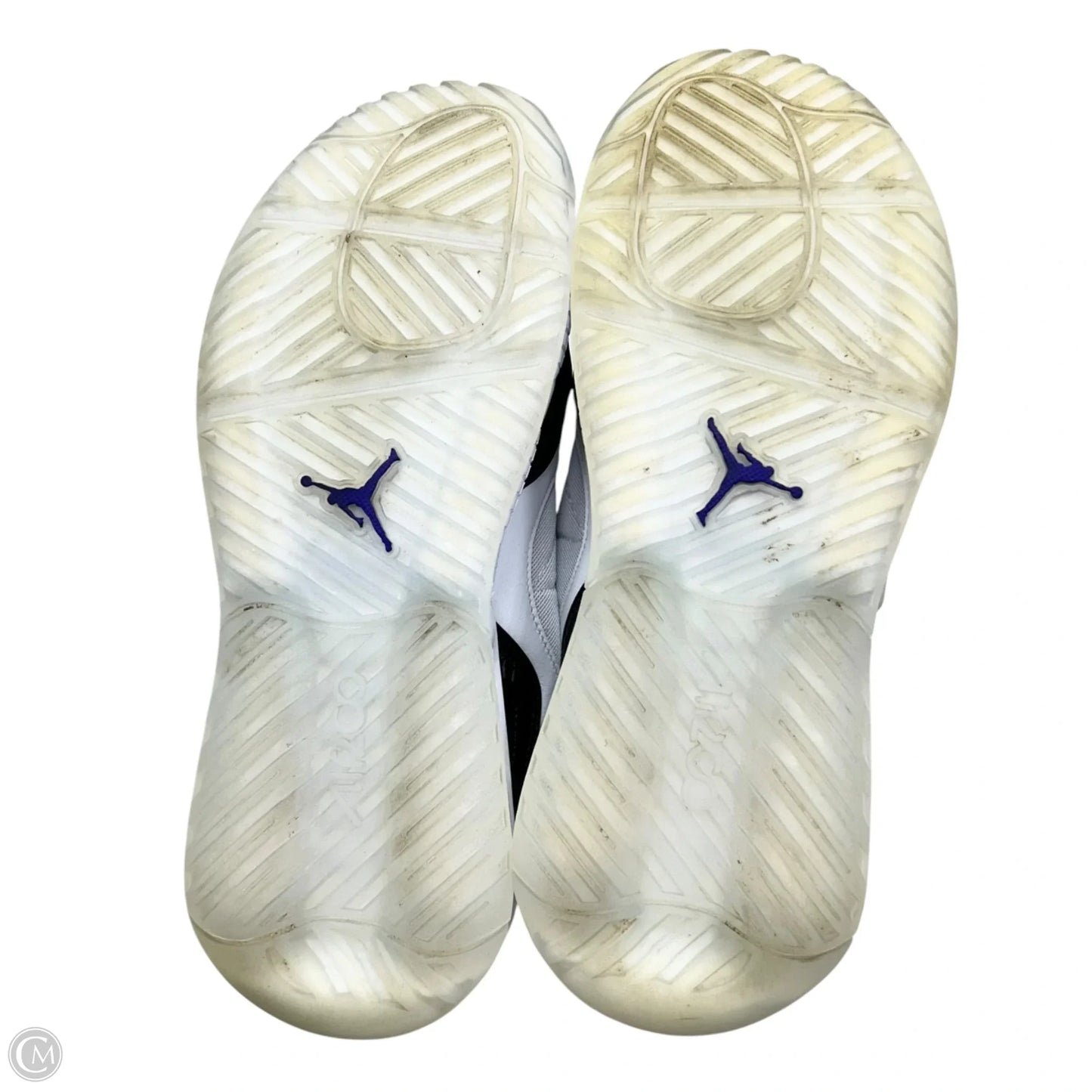 Shoes Luxury Designer By Jordan In White, Size: 10