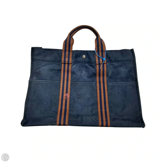 Tote Luxury Designer By Hermes, Size: Medium