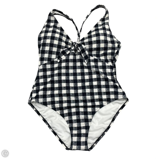 Swimsuit By Shade & Shore In Black & White, Size: Xl