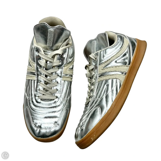 Shoes Sneakers In Silver, Size: 11