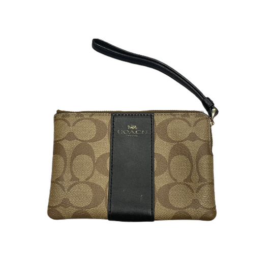 Wristlet Designer By Coach, Size: Medium