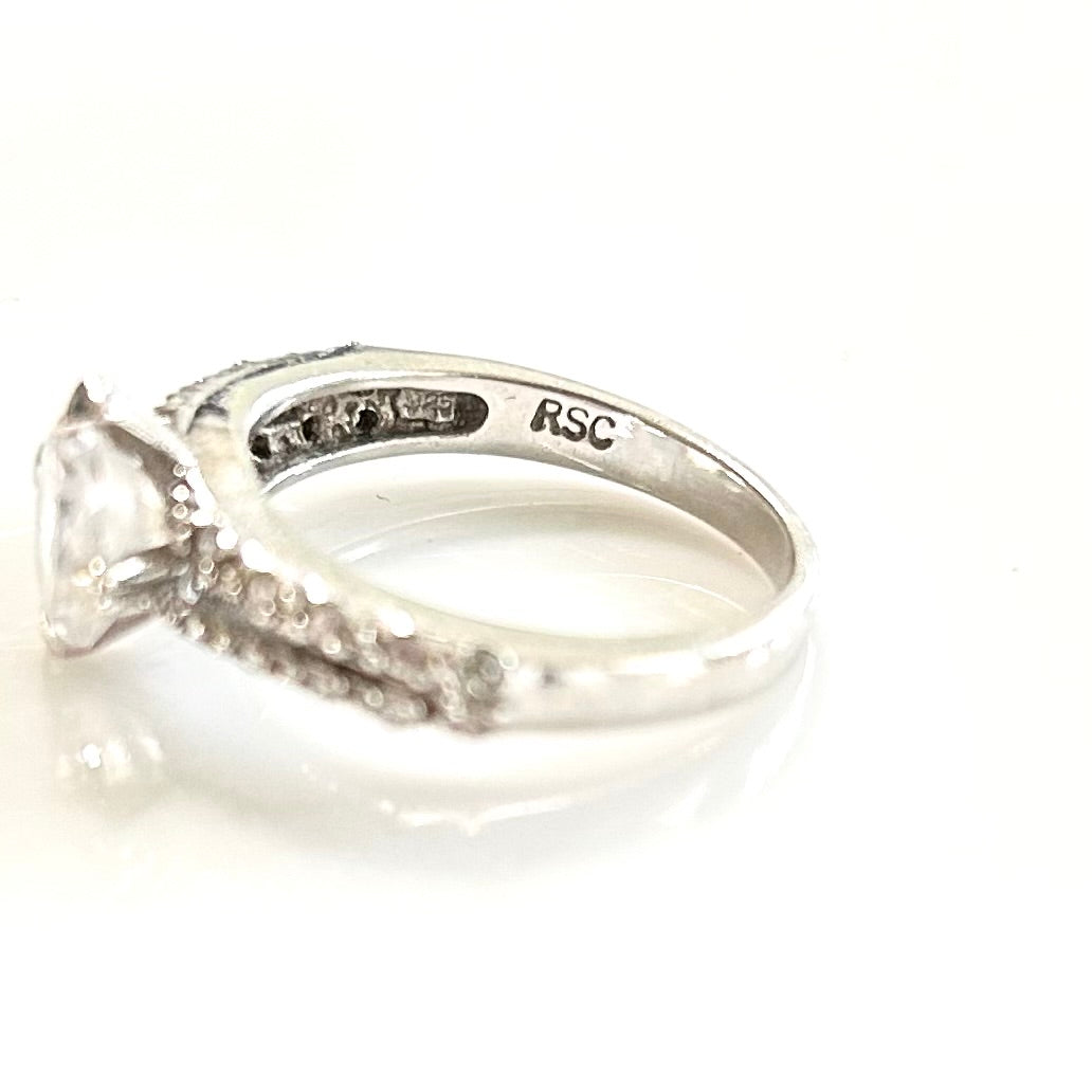 Ring Sterling Silver Size: 5.5