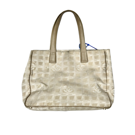 Tote Luxury Designer By Chanel  Size: Medium