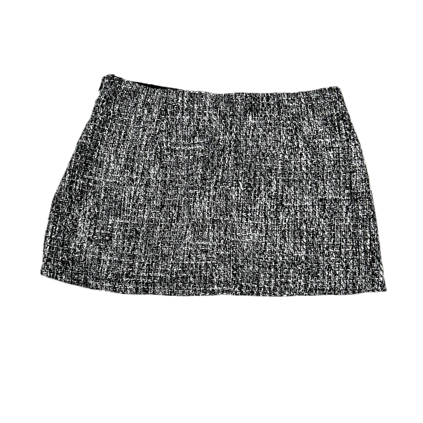 Skort Mini & Short By Abercrombie And Fitch In Black & Cream, Size: Xl