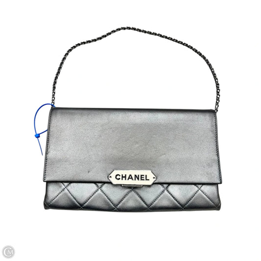Clutch Luxury Designer By Chanel, Size: Medium