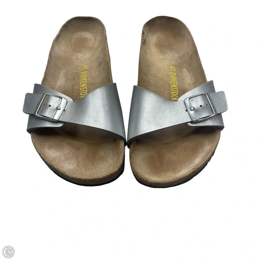 Sandals Flats By Birkenstock In Silver, Size: 11