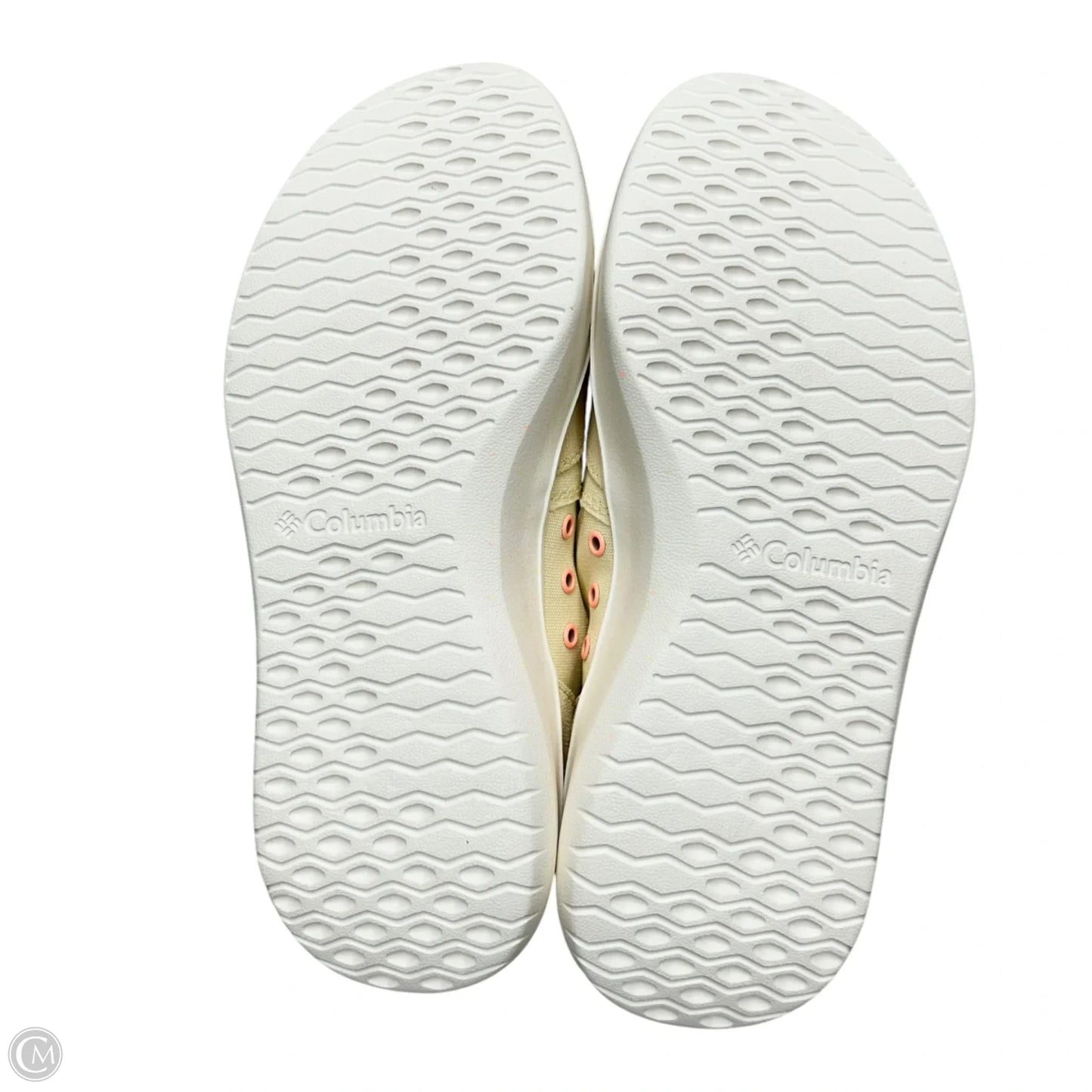 Shoes Flats By Columbia In Cream, Size: 8