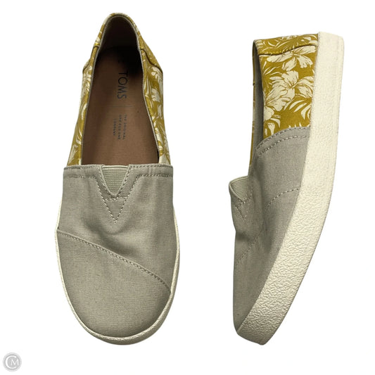 Shoes Flats By Toms In Grey & Yellow, Size: 6.5
