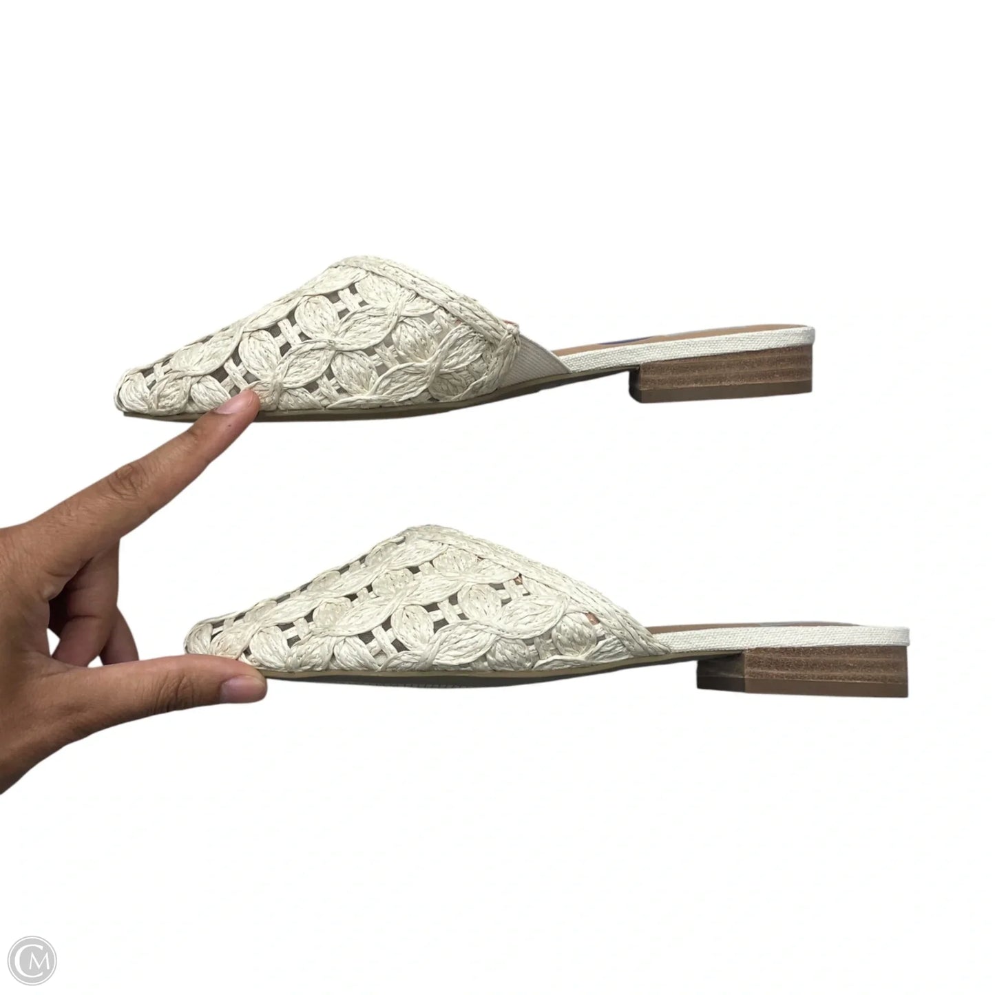 Shoes Flats By Dolce Vita In Cream, Size: 8.5