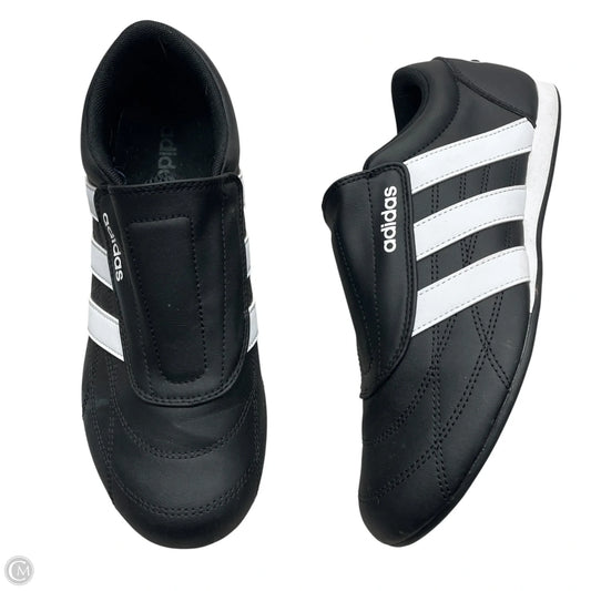 Shoes Sneakers By Adidas In Black & White, Size: 8.5