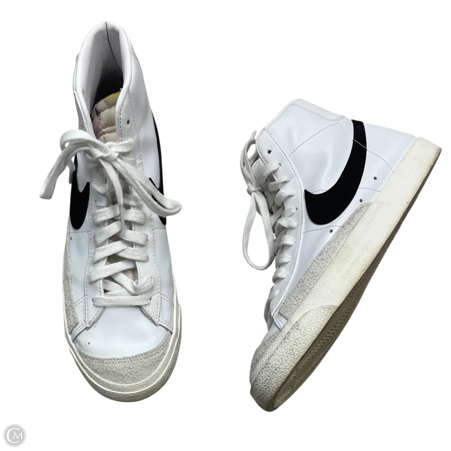 Shoes Sneakers By Nike In Black & White, Size: 9