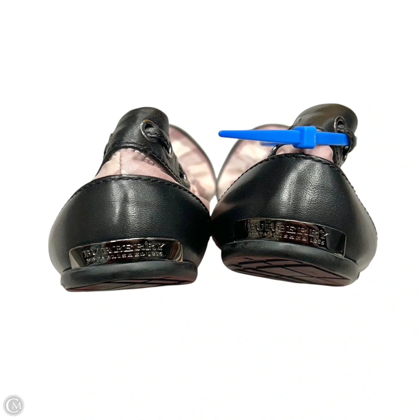 Shoes Luxury Designer By Burberry In Plaid Pattern, Size: 10.5