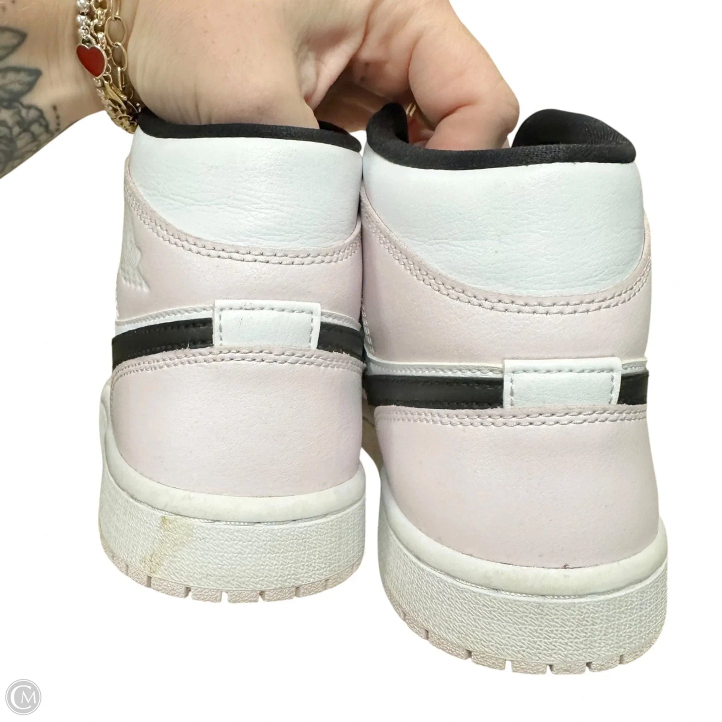 Shoes Designer By Jordan In Pink & White, Size: 7