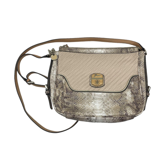 Crossbody By Guess  Size: Medium