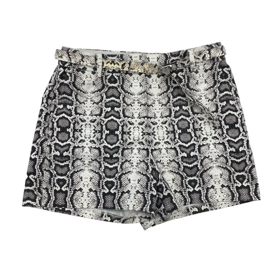 Shorts By Express  Size: 4