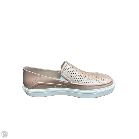Shoes Flats By Crocs In Pink, Size: 11