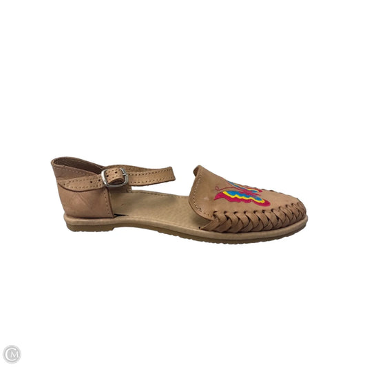 Shoes Flats By Clothes Mentor In Tan, Size: 9