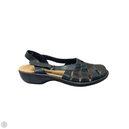 Sandals Flats By Clarks In Navy, Size: 8