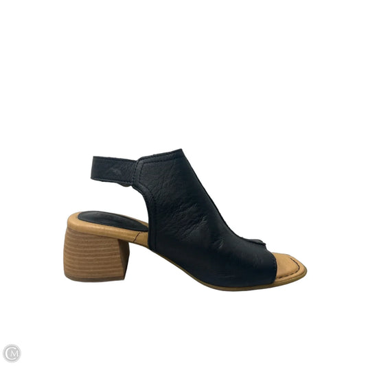 Sandals Heels Block By Born In Black, Size: 6