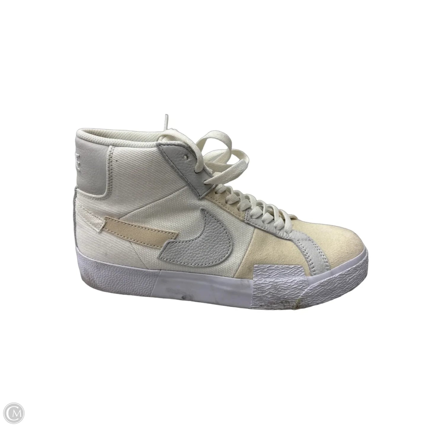 Shoes Sneakers By Nike In Cream, Size: 9.5