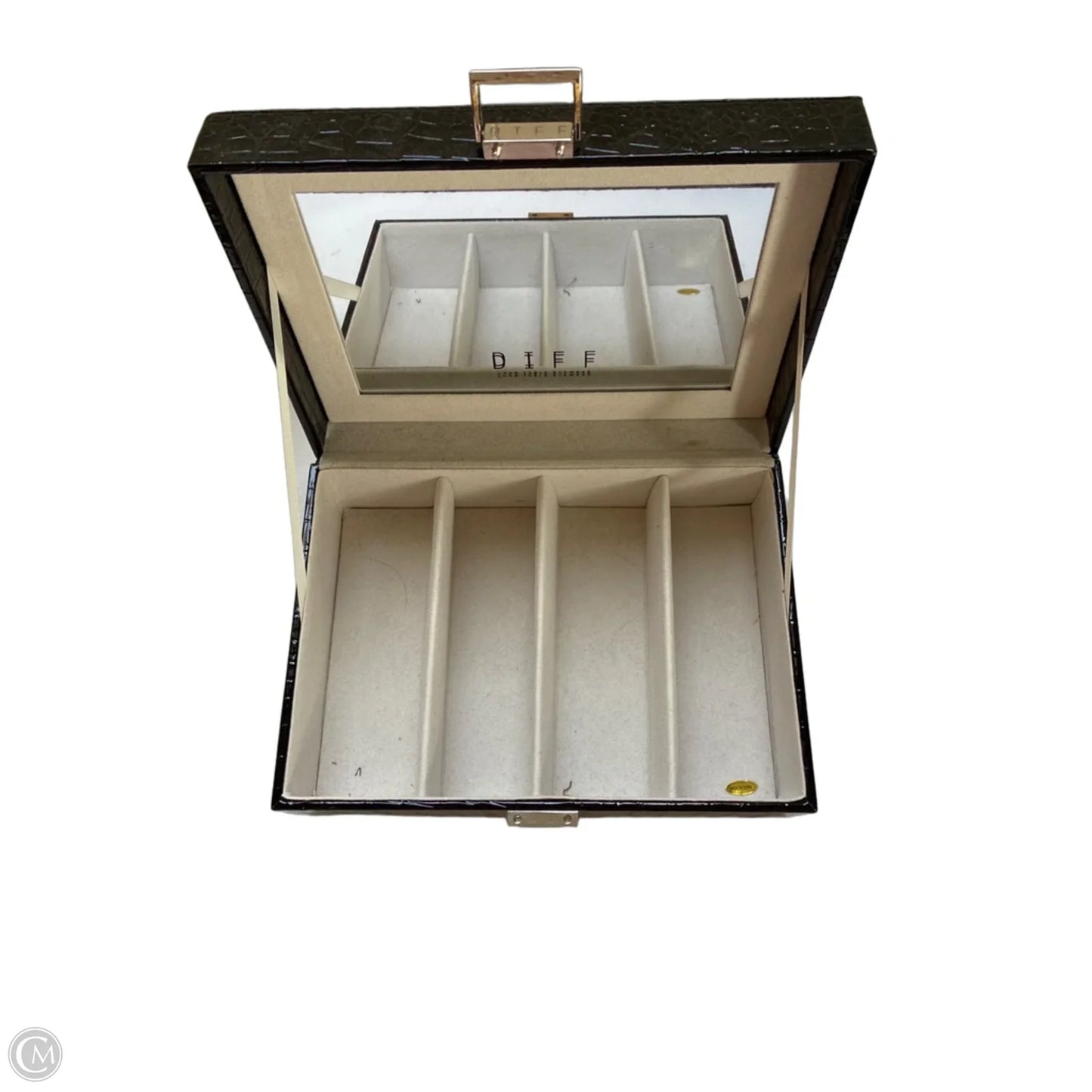 Sunglass Case By Clothes Mentor, Size: