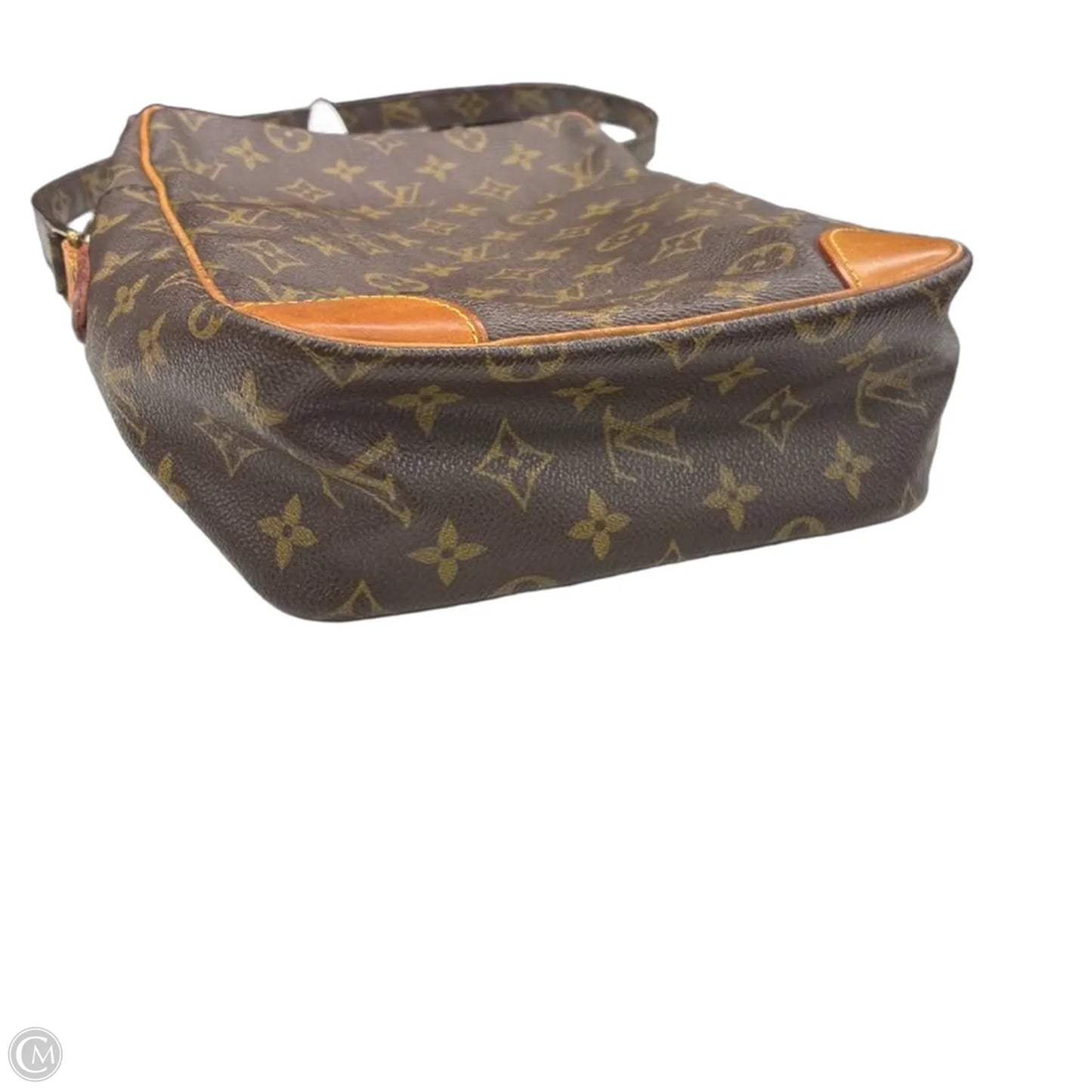 Crossbody Luxury Designer By Louis Vuitton, Size: Medium
