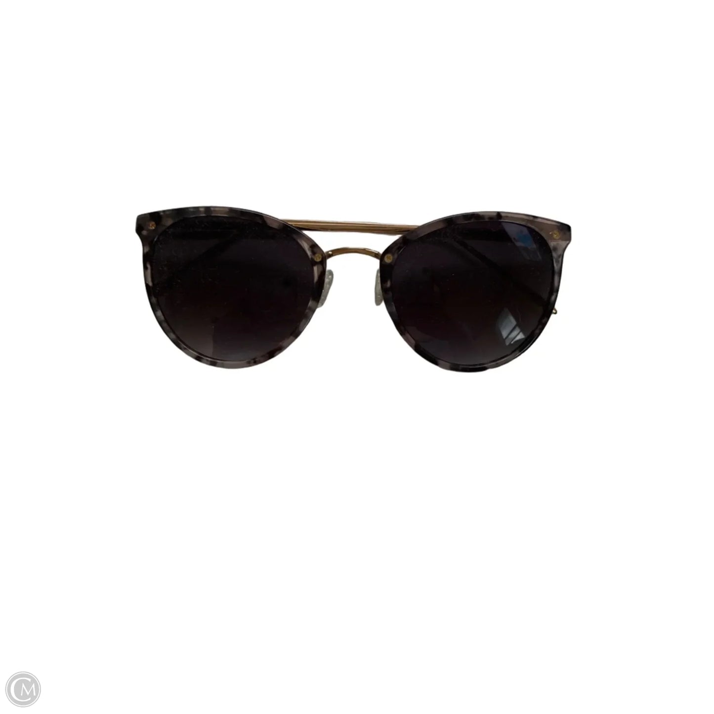 Sunglasses By Clothes Mentor, Size: