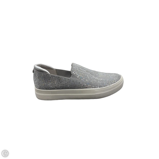 Shoes Sneakers By Steve Madden In Silver, Size: 10