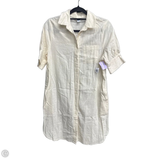 Dress Casual Short By Old Navy In Ivory, Size: Xs