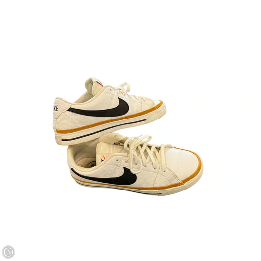 Shoes Sneakers By Nike In Black & White, Size: 7