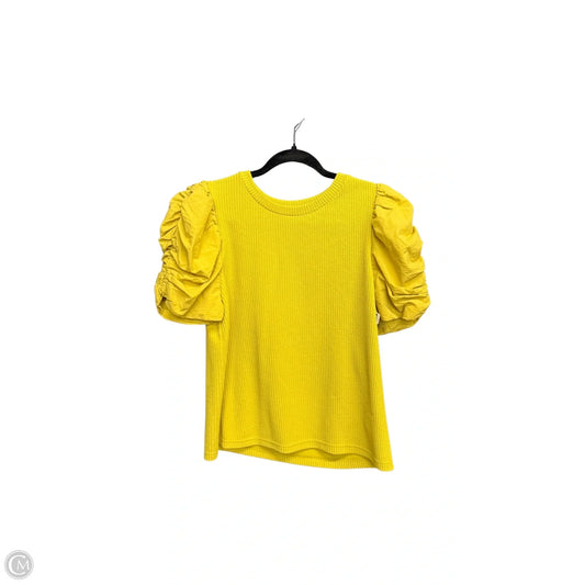 Top Short Sleeve By Entro In Chartreuse, Size: S
