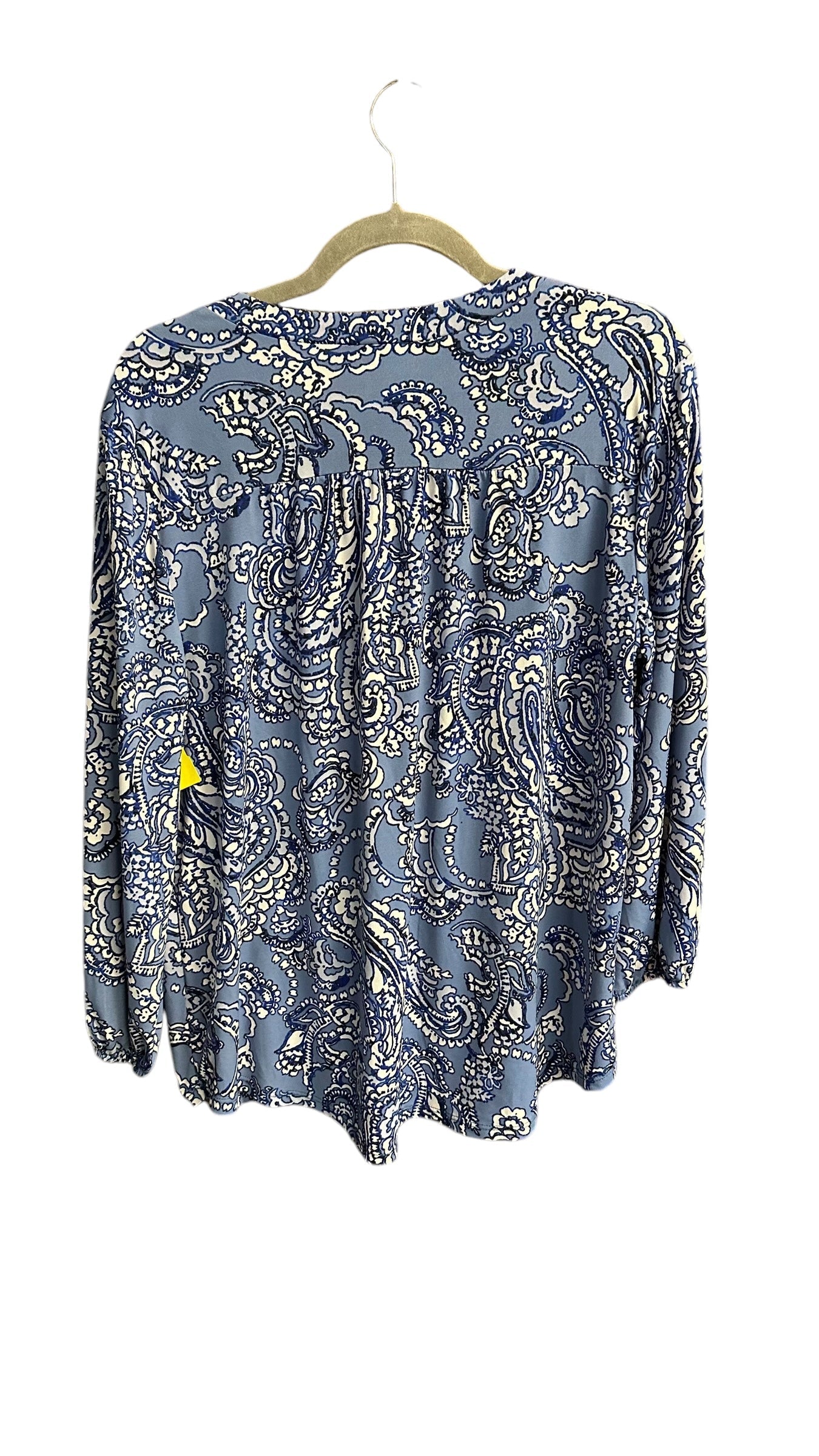 Top Long Sleeve By Vince Camuto In Blue & White, Size: L