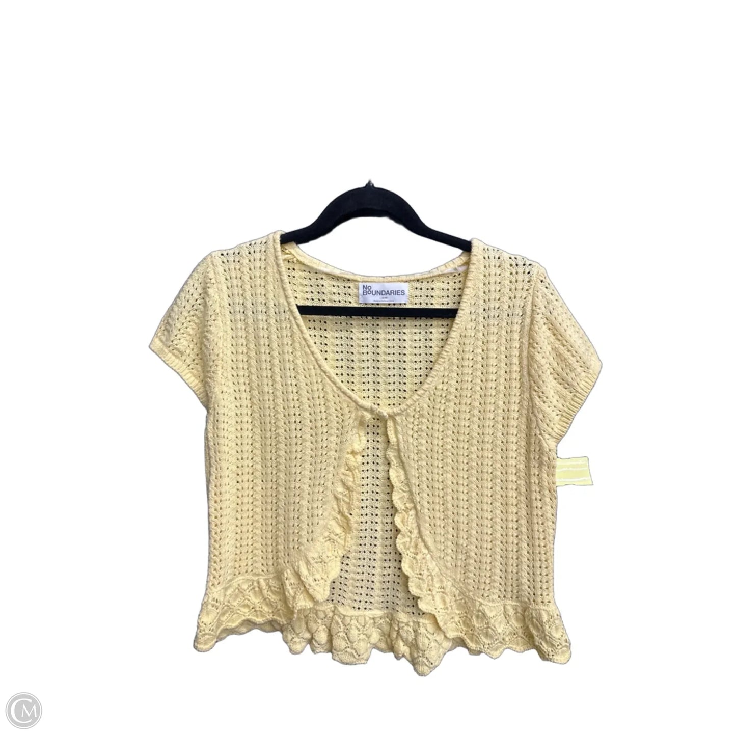 Top Short Sleeve By No Boundaries In Yellow, Size: L