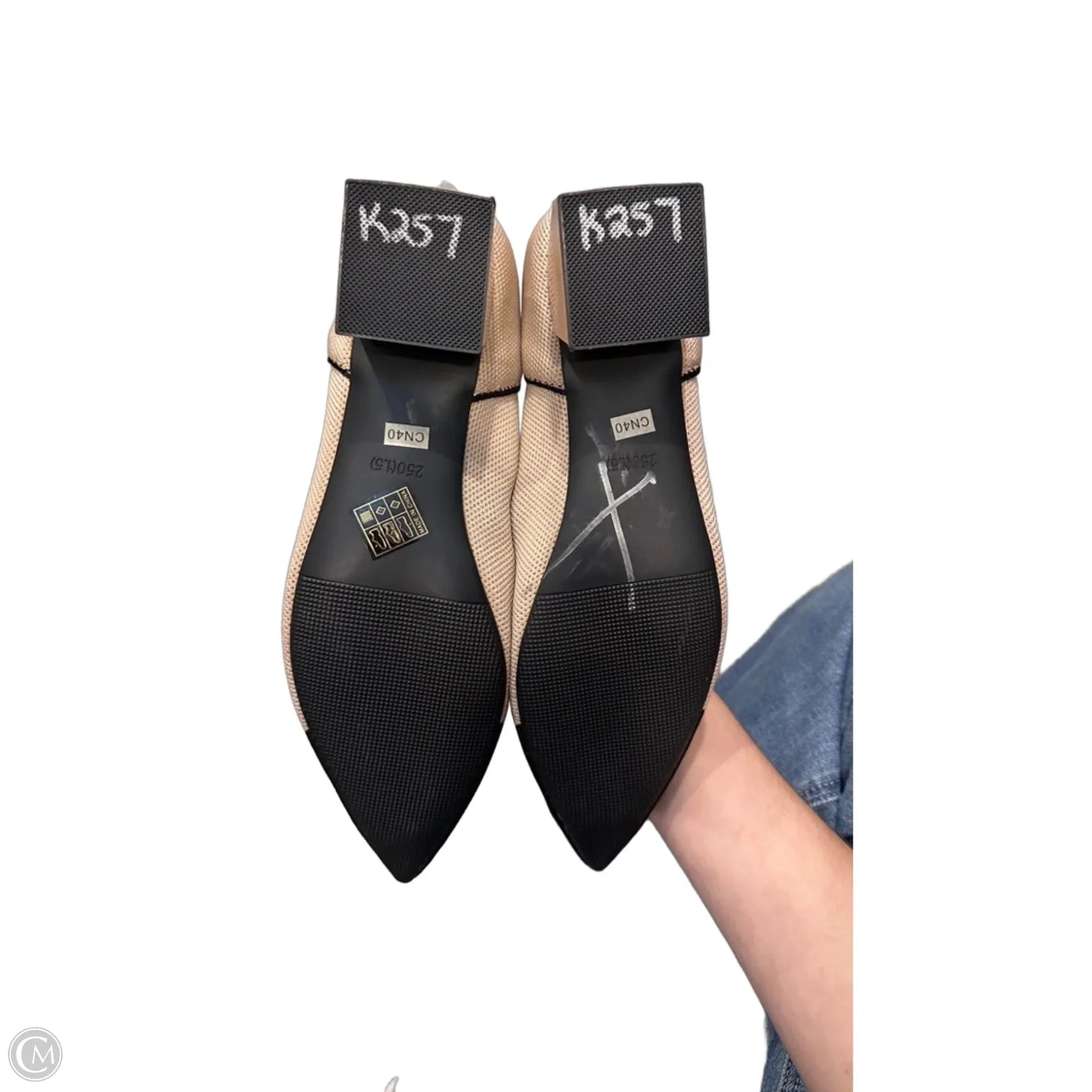 Shoes Heels Wedge By Clothes Mentor In Beige, Size: 8.5