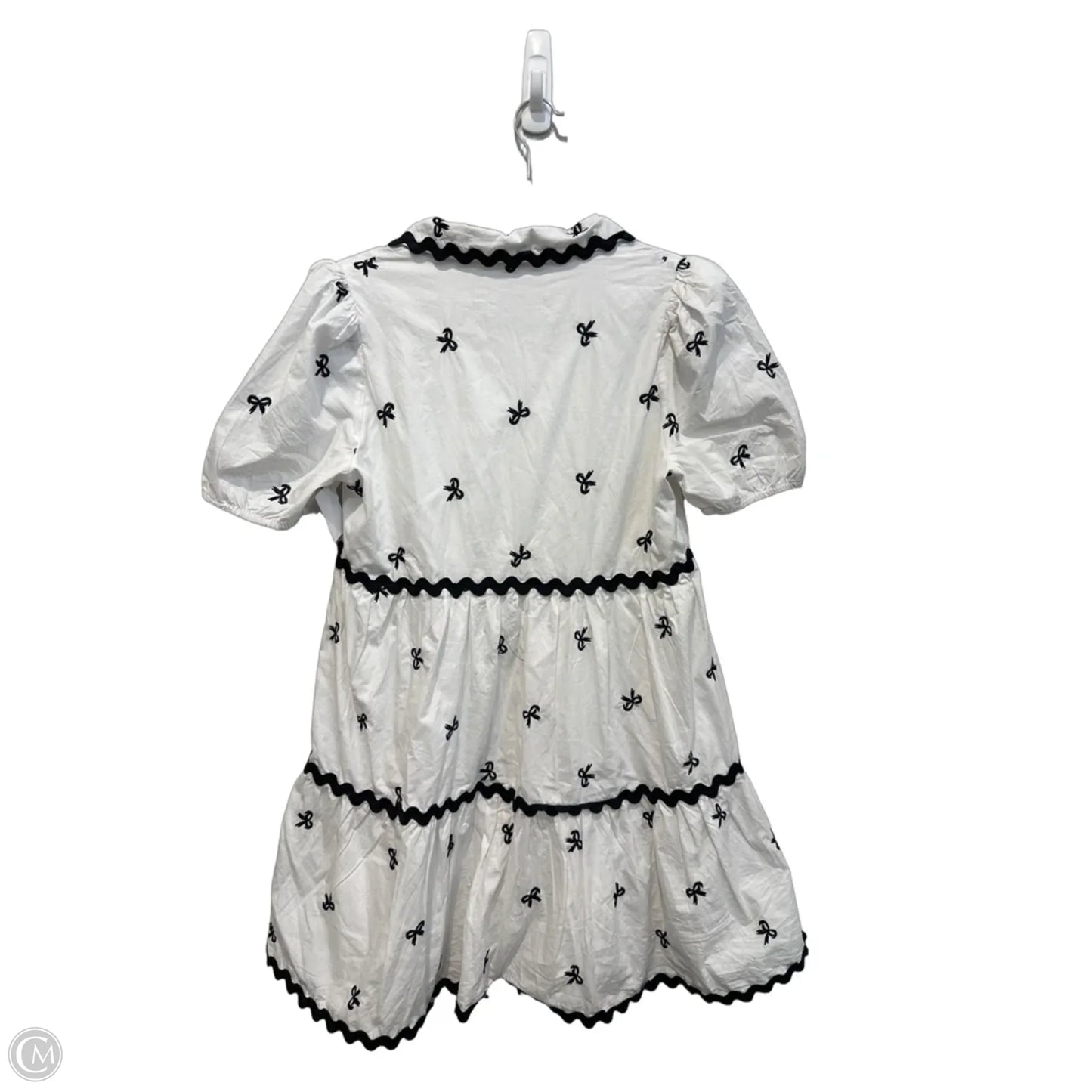 Dress Casual Short By Tcec In Black & White, Size: M