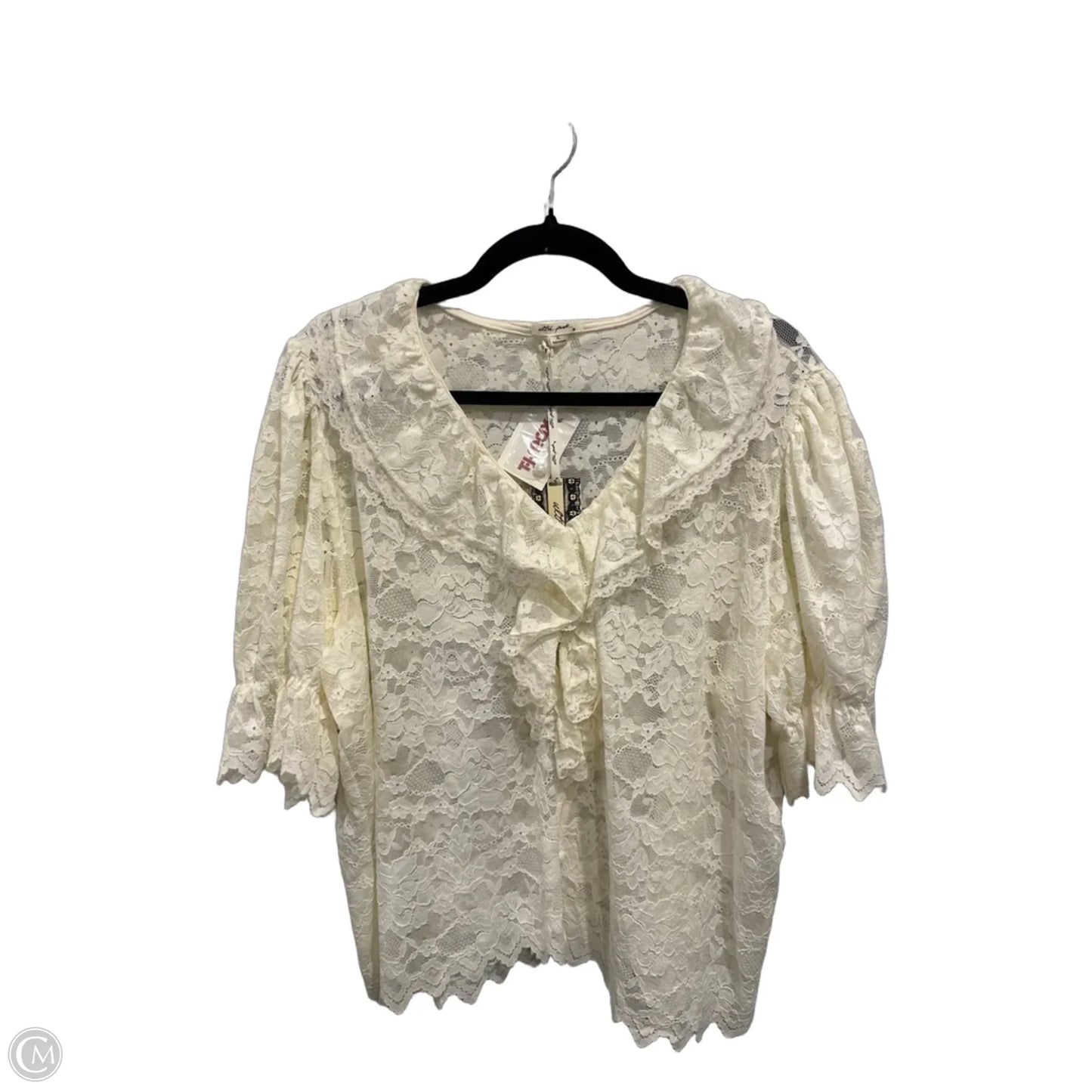 Top Short Sleeve By Ultra Pink In Cream, Size: Xl