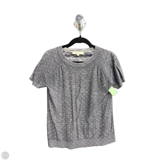 Top Short Sleeve By Loft In Grey, Size: Xs