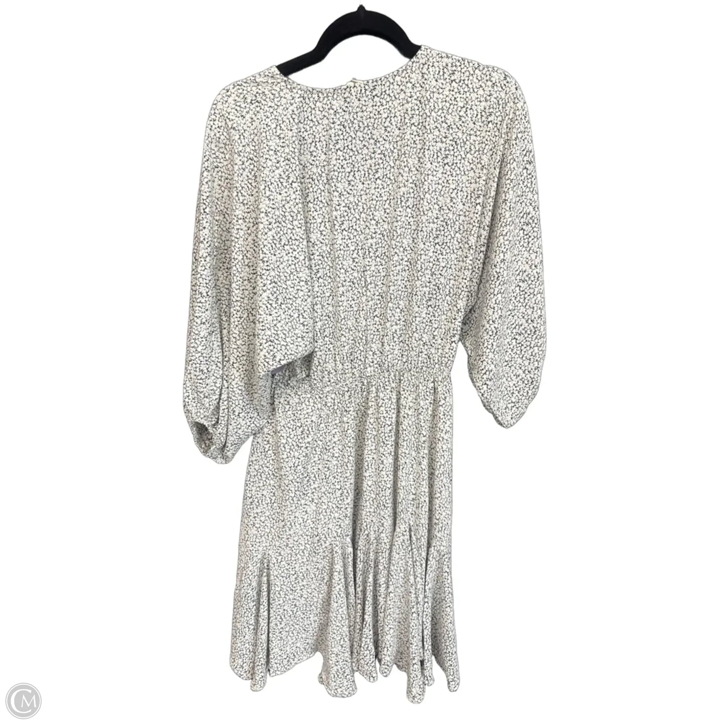 Dress Casual Short By Clothes Mentor In Floral Print, Size: M