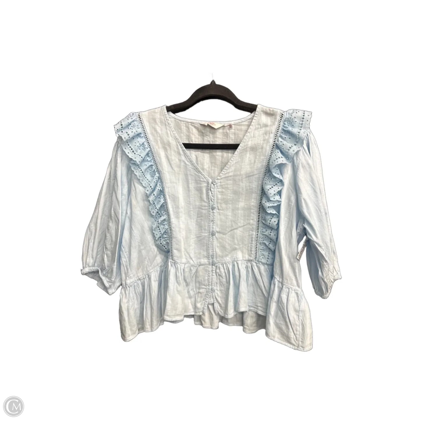 Blouse Short Sleeve By Clothes Mentor In Blue, Size: M