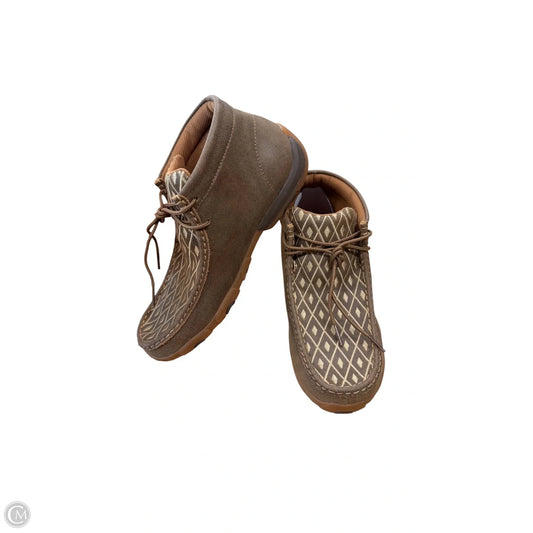 Shoes Flats By Clothes Mentor In Brown, Size: 9