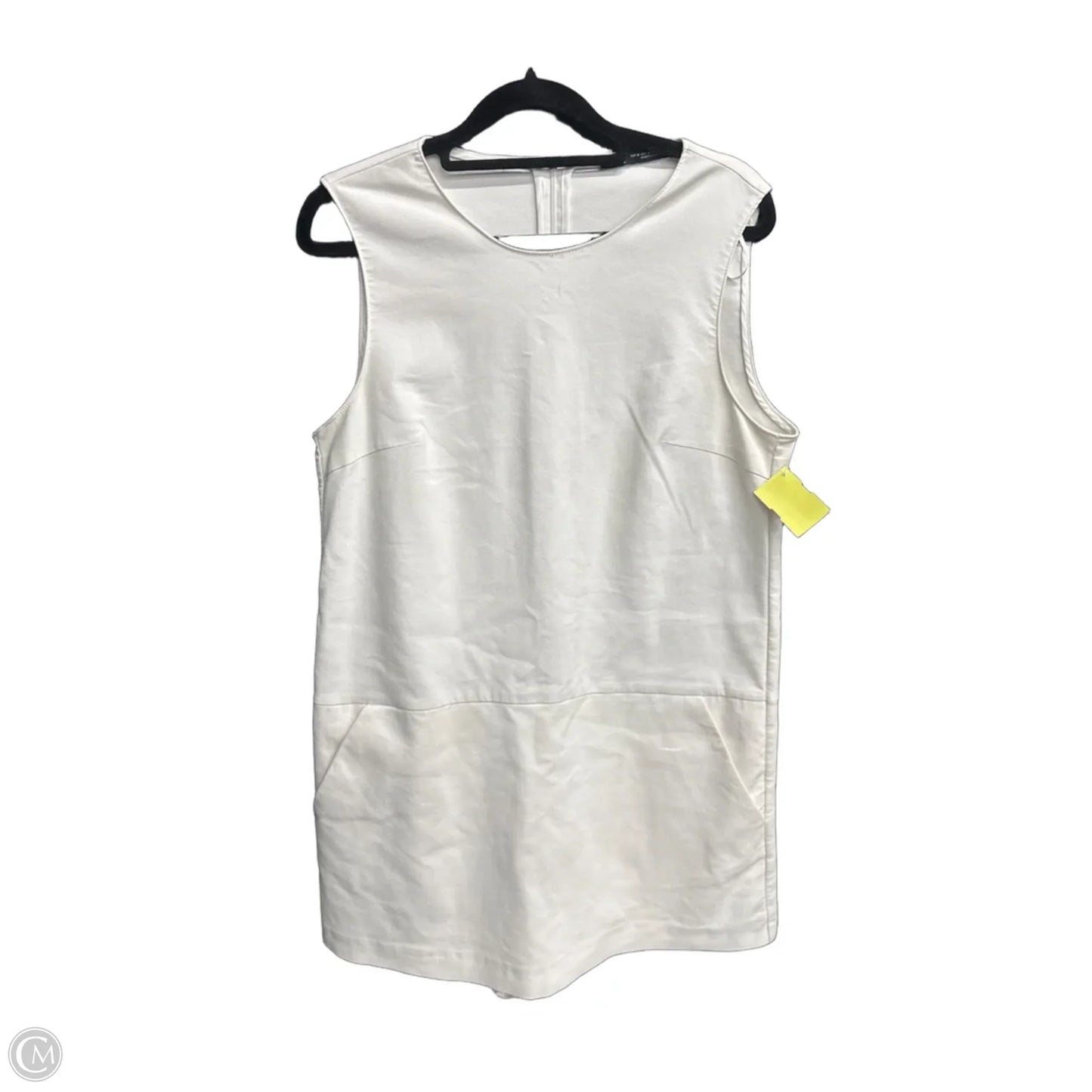 Dress Casual Short By Zara In White, Size: M