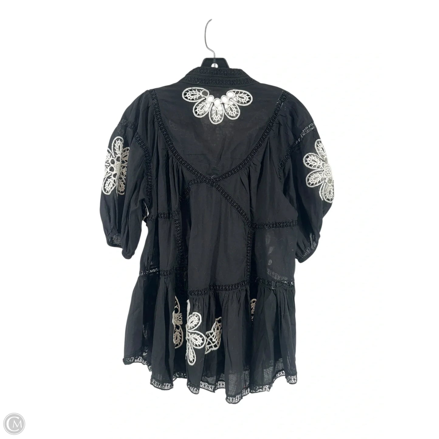 Top Short Sleeve By Forever That Girl In Black, Size: M